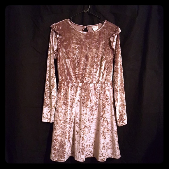 NWOT!🎀Mossimo Crushed Velvet Dress🎀 - Picture 3 of 5